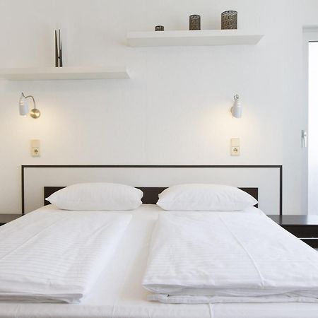 Aparthotel Vega Берлин Екстериор снимка