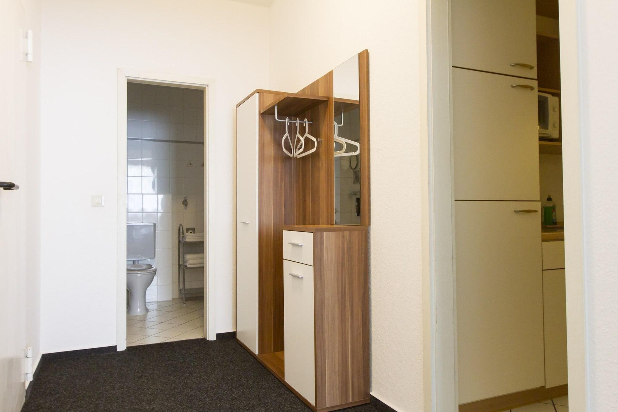 Aparthotel Vega Берлин Екстериор снимка