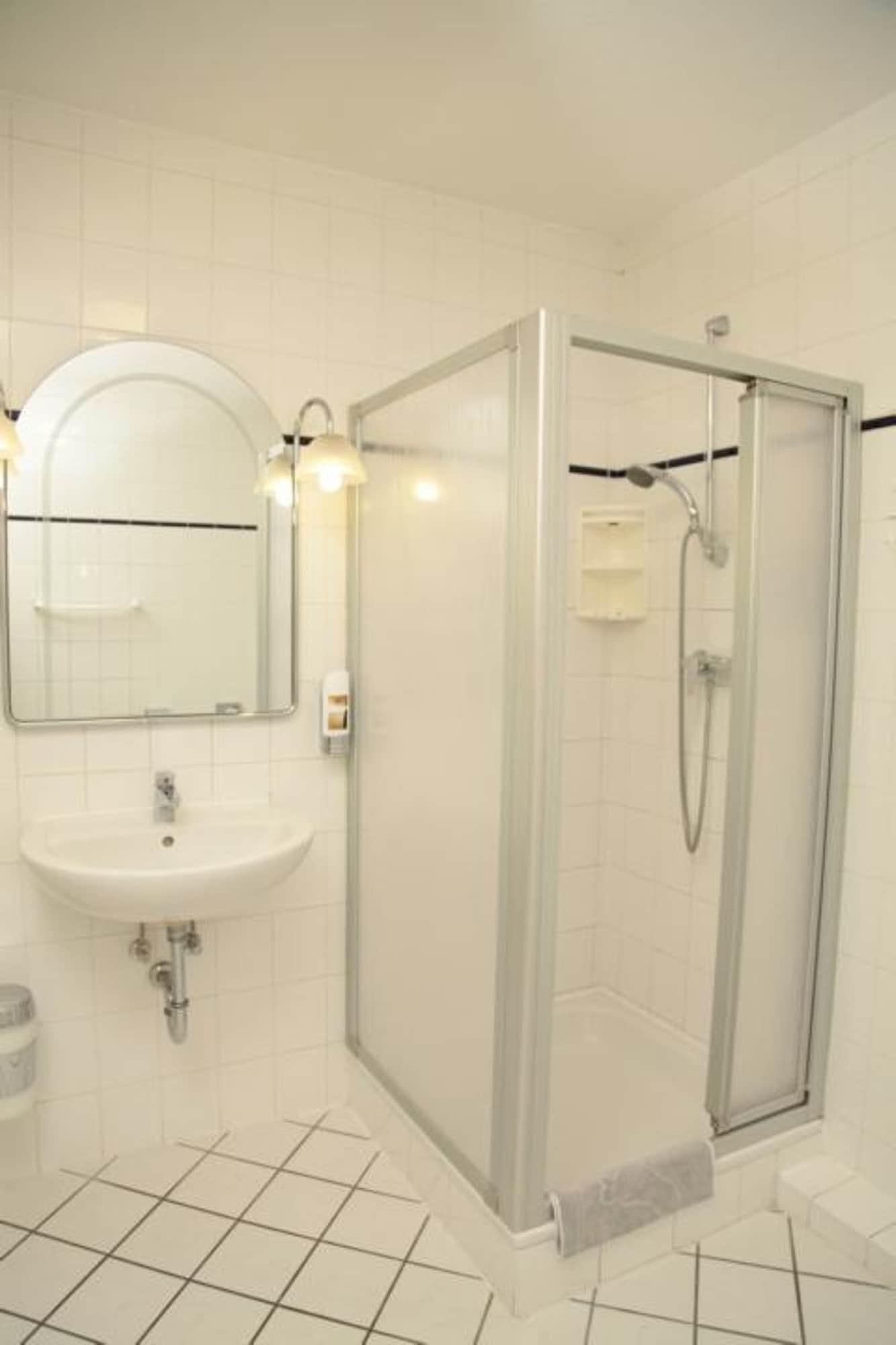 Aparthotel Vega Берлин Екстериор снимка
